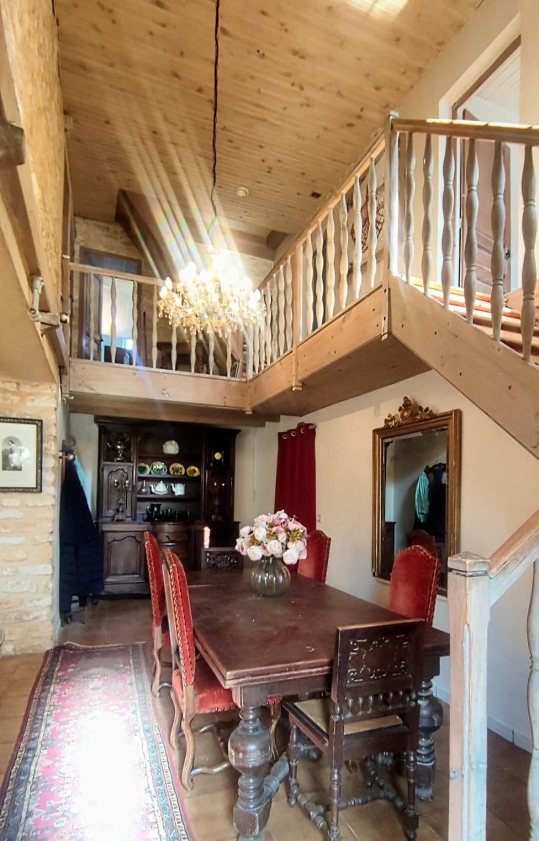 La Maison Bleue Varzy المظهر الخارجي الصورة