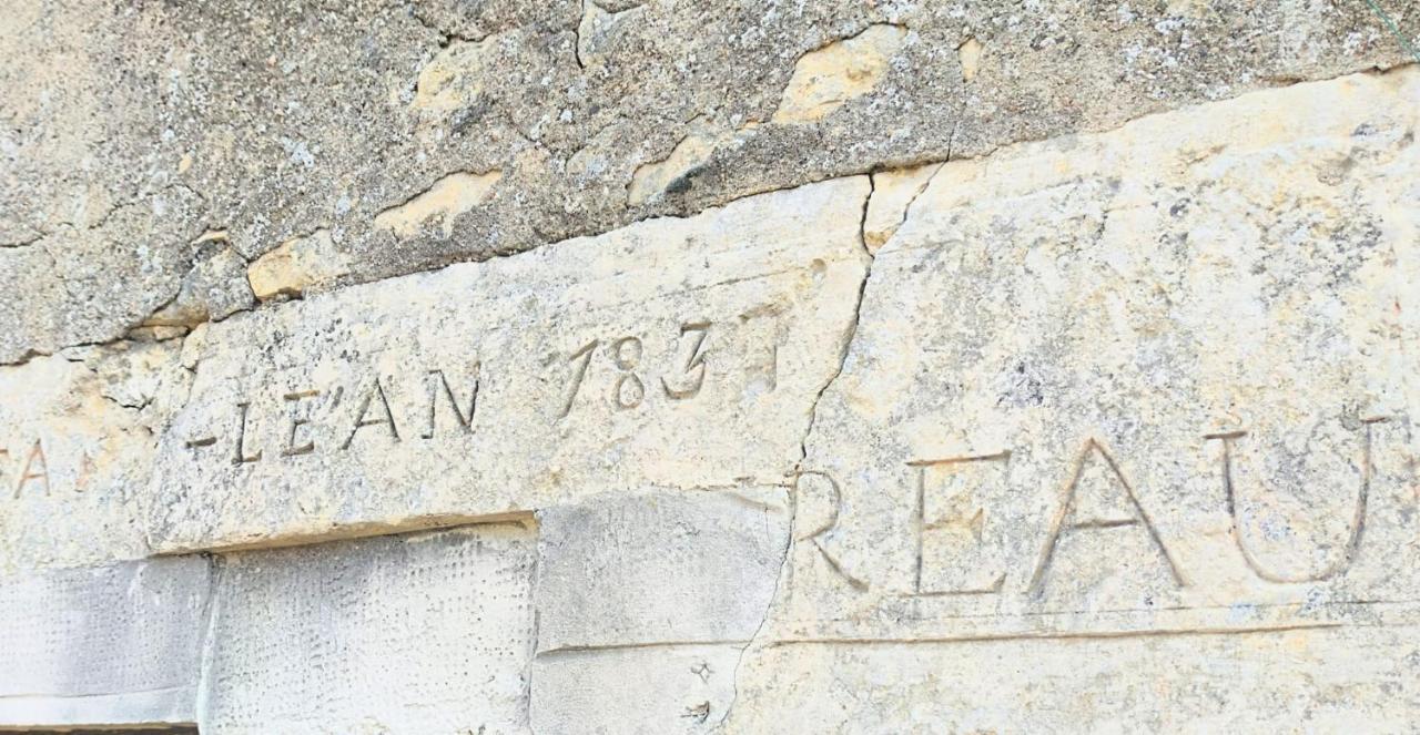 La Maison Bleue Varzy المظهر الخارجي الصورة