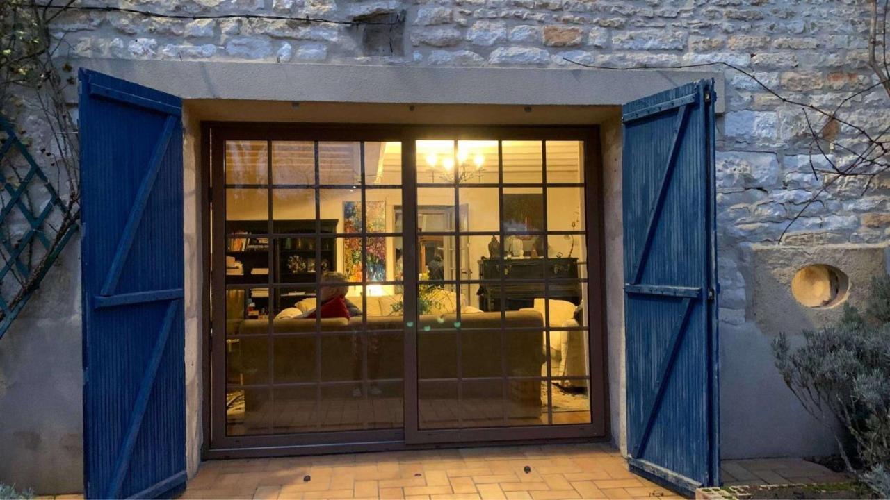 La Maison Bleue Varzy المظهر الخارجي الصورة