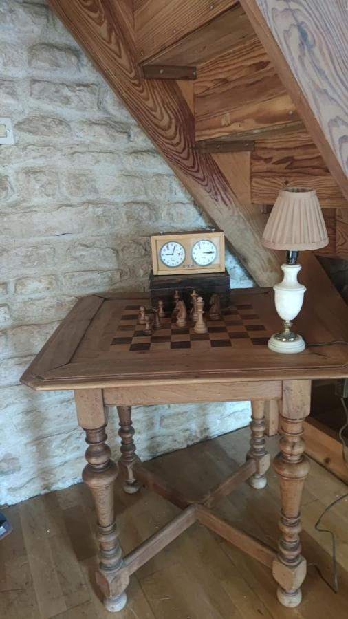 La Maison Bleue Varzy المظهر الخارجي الصورة